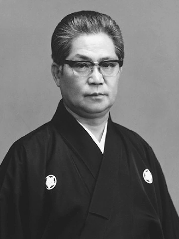 山岡 哲山